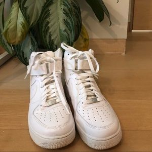Nike Air Force 1 High Men’s 7.5 (Women’s 9.5)
